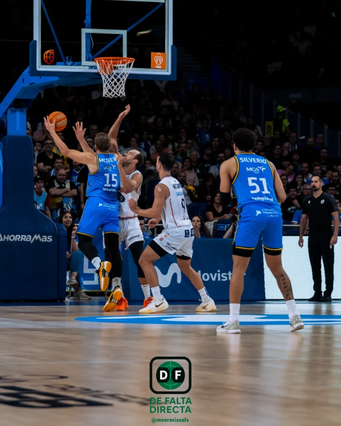 Estudiantes - Obradoiro con el resultado de 77 a 79