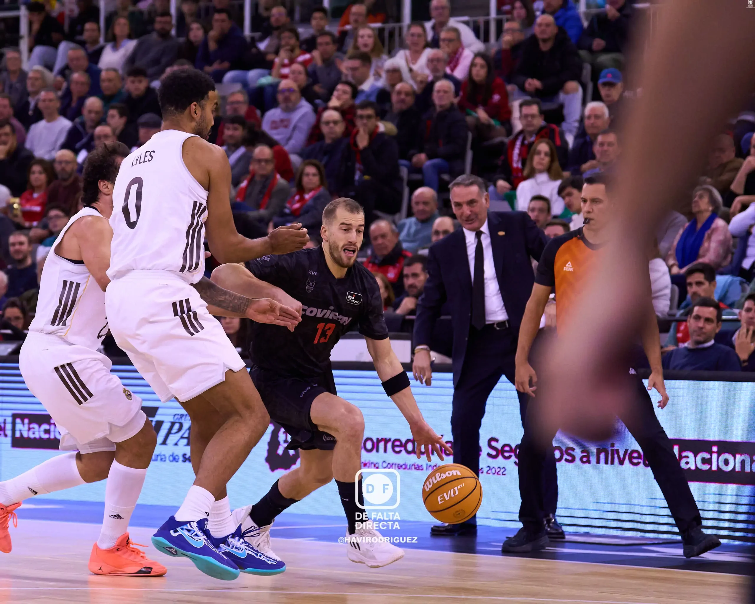 Coviran Granada 81 - 79 Real Madrid