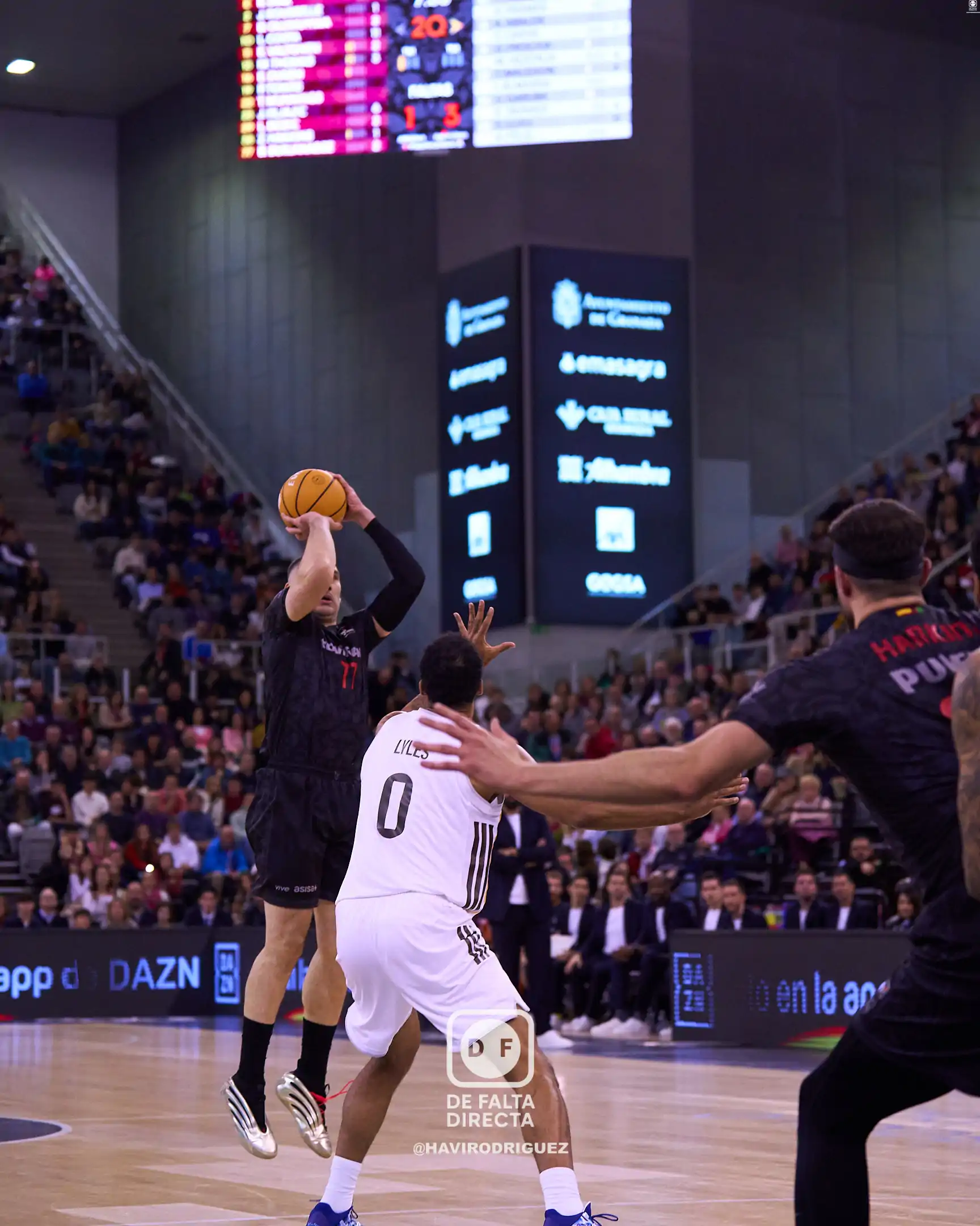 Coviran Granada 81 - 79 Real Madrid