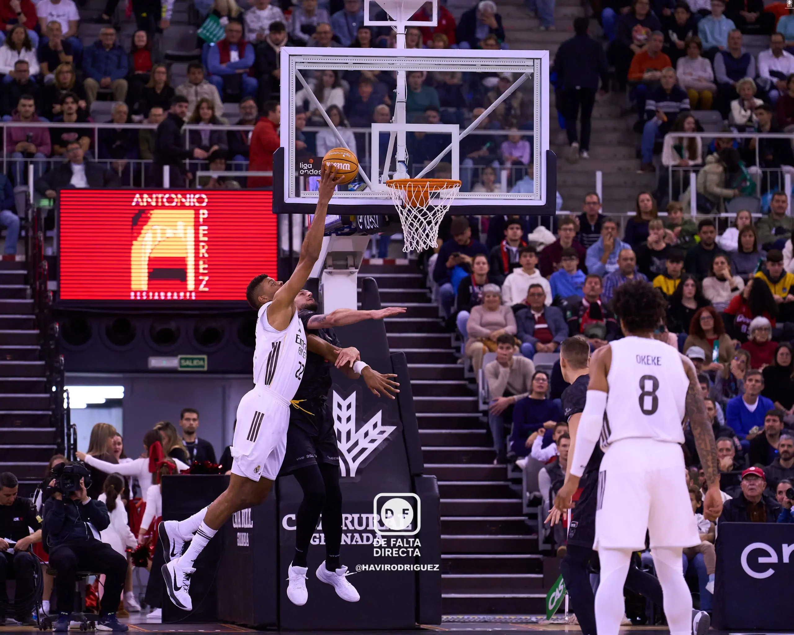 Coviran Granada 81 - 79 Real Madrid