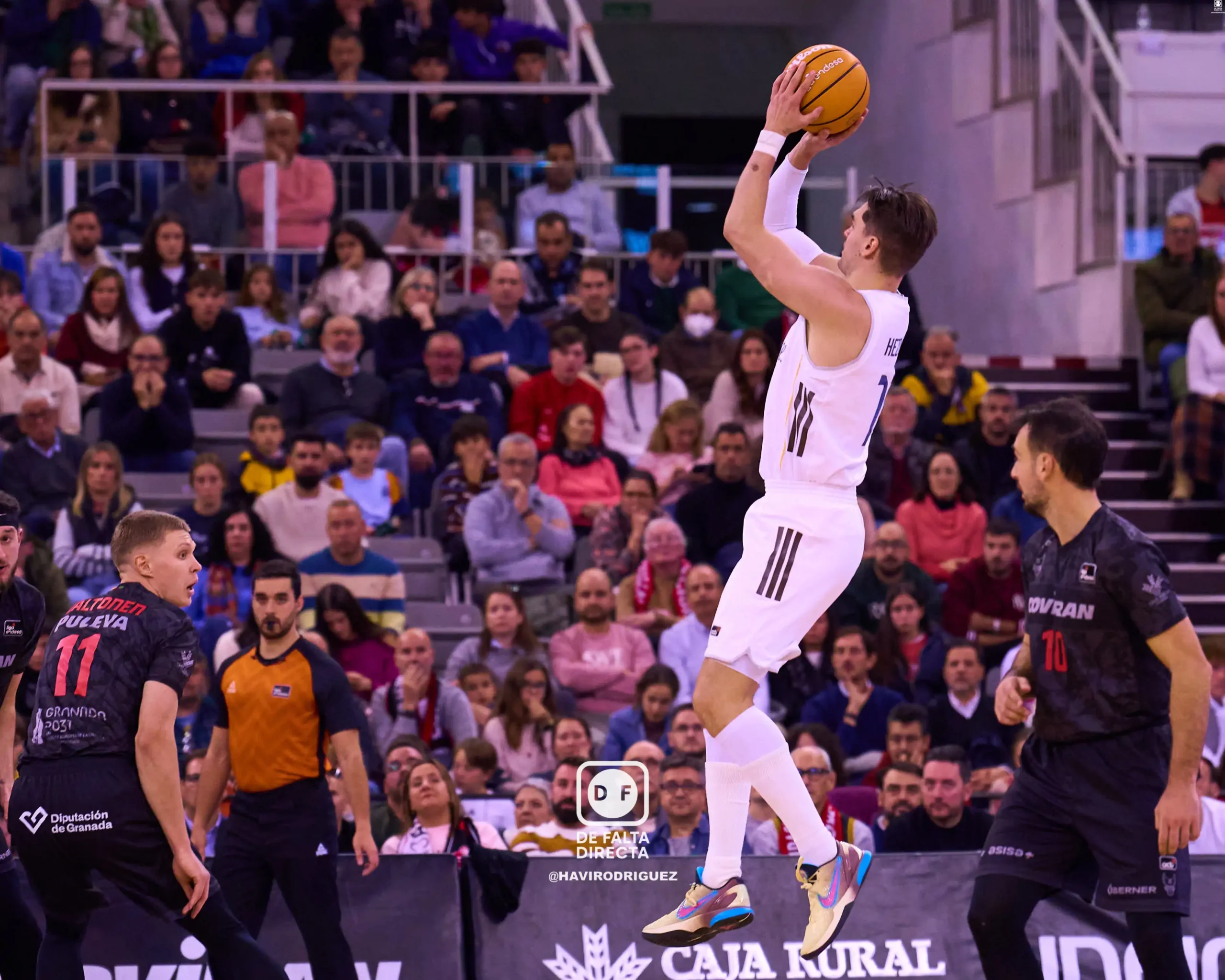 Coviran Granada 81 - 79 Real Madrid