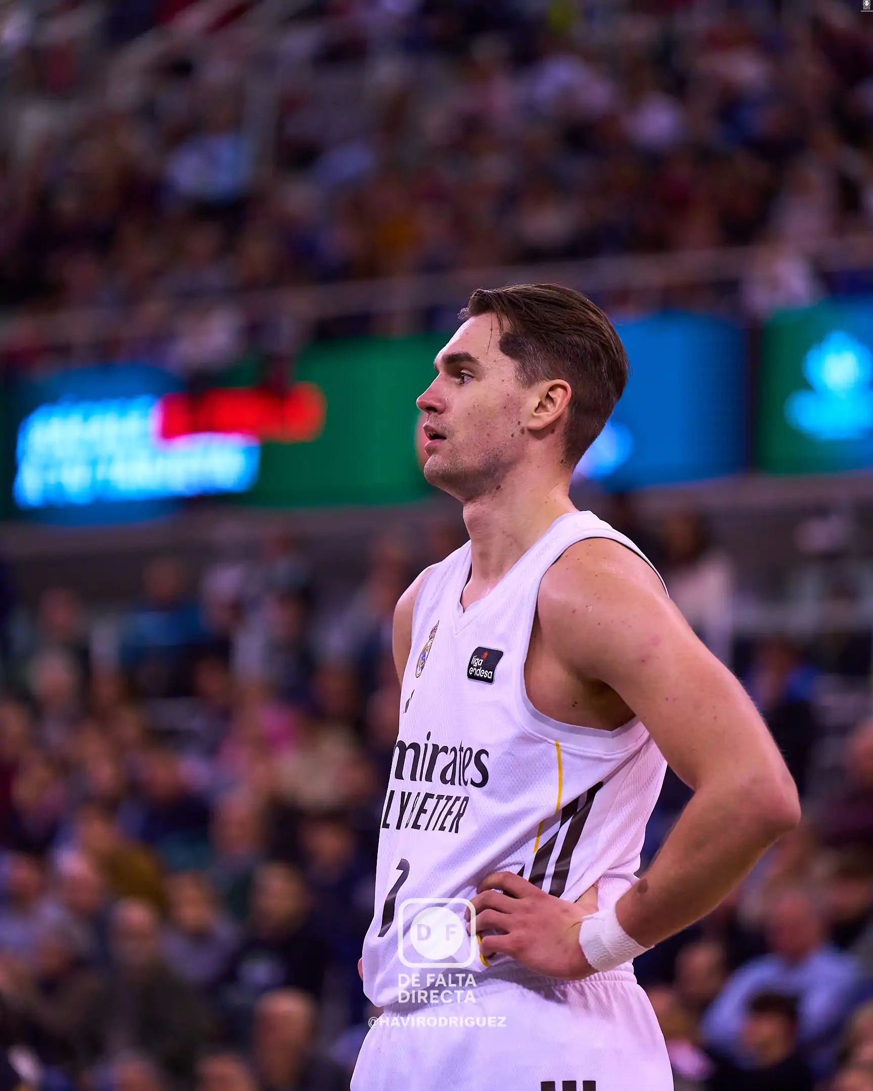 Coviran Granada 81 - 79 Real Madrid