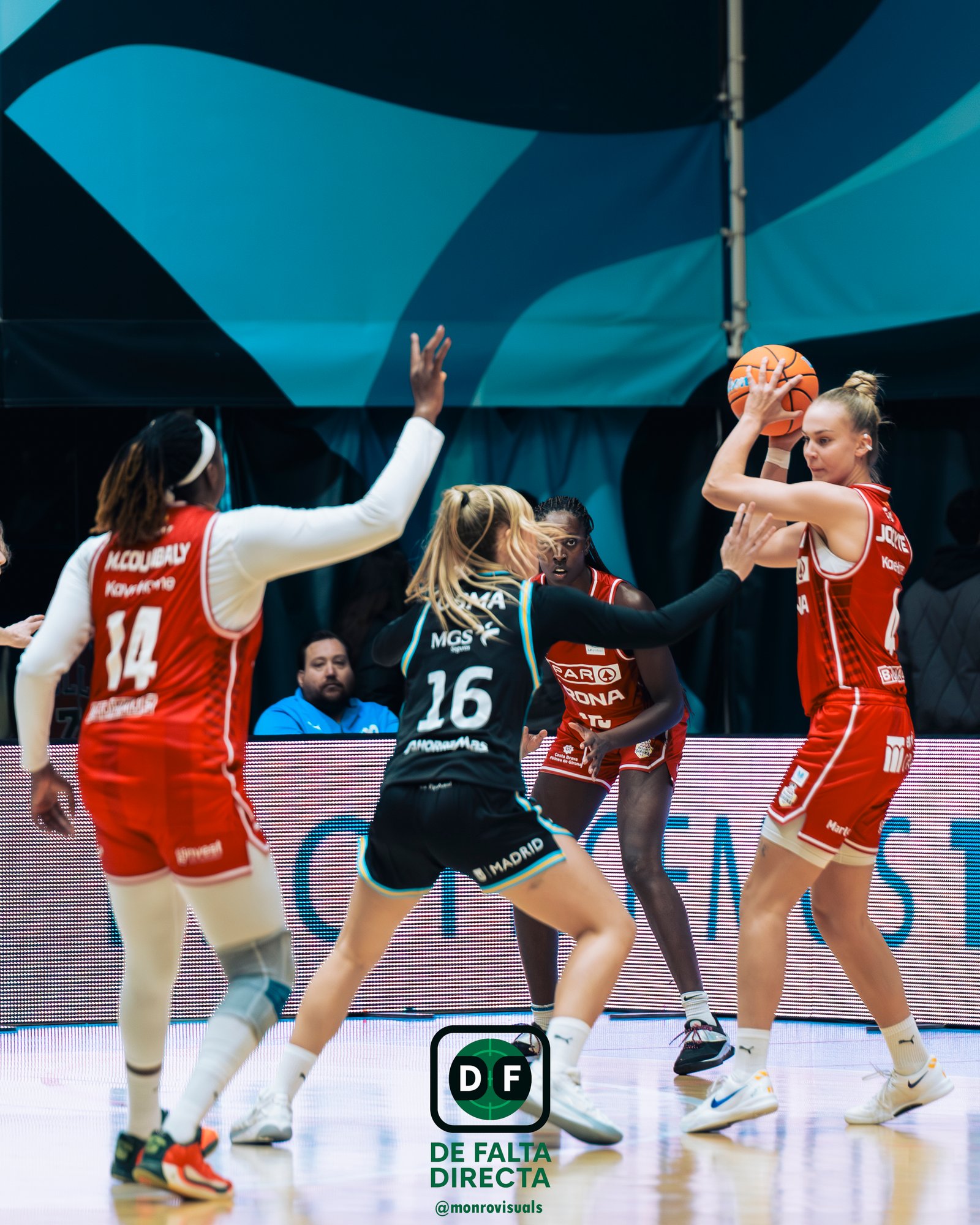 Movistar estudiante femenino 79 - 88 Spar Girona Femenino