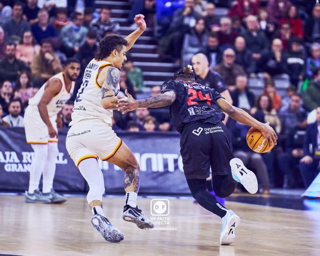 Coviran Granada 79 - 86 UCAM Murcia