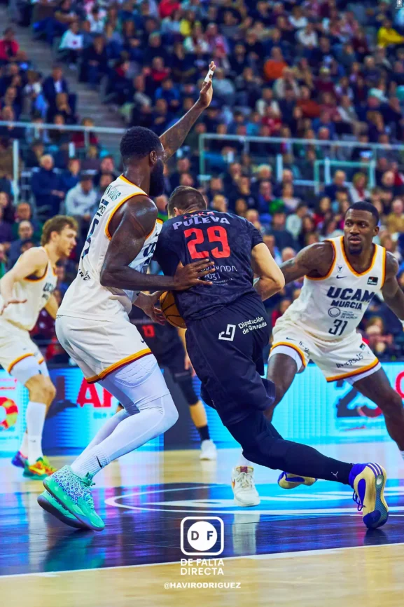 Coviran Granada 79 - 86 UCAM Murcia