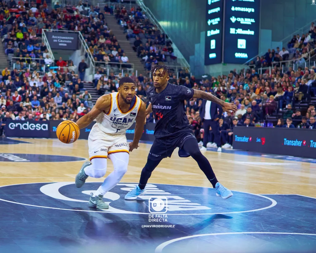 Coviran Granada 79 - 86 UCAM Murcia