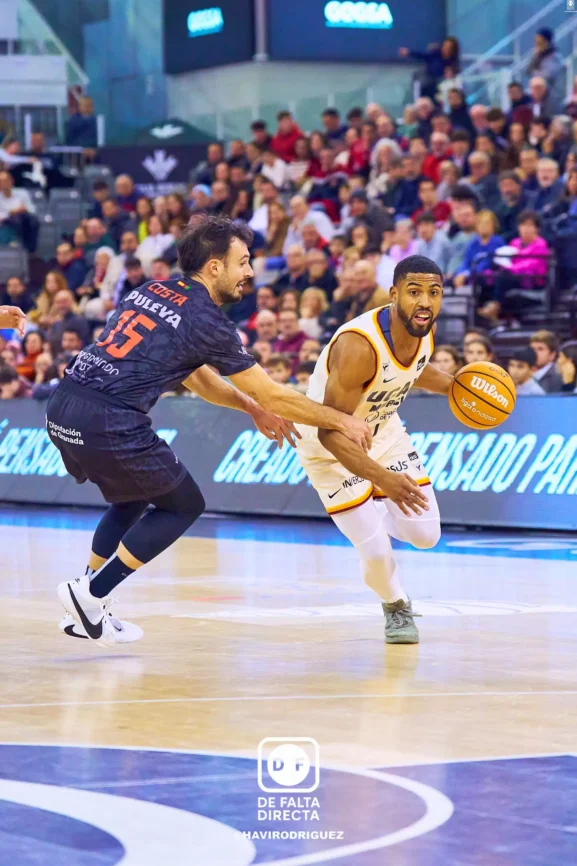 Coviran Granada 79 - 86 UCAM Murcia