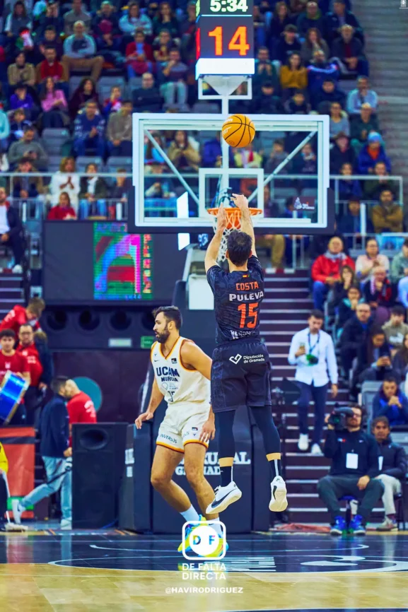 Coviran Granada 79 - 86 UCAM Murcia