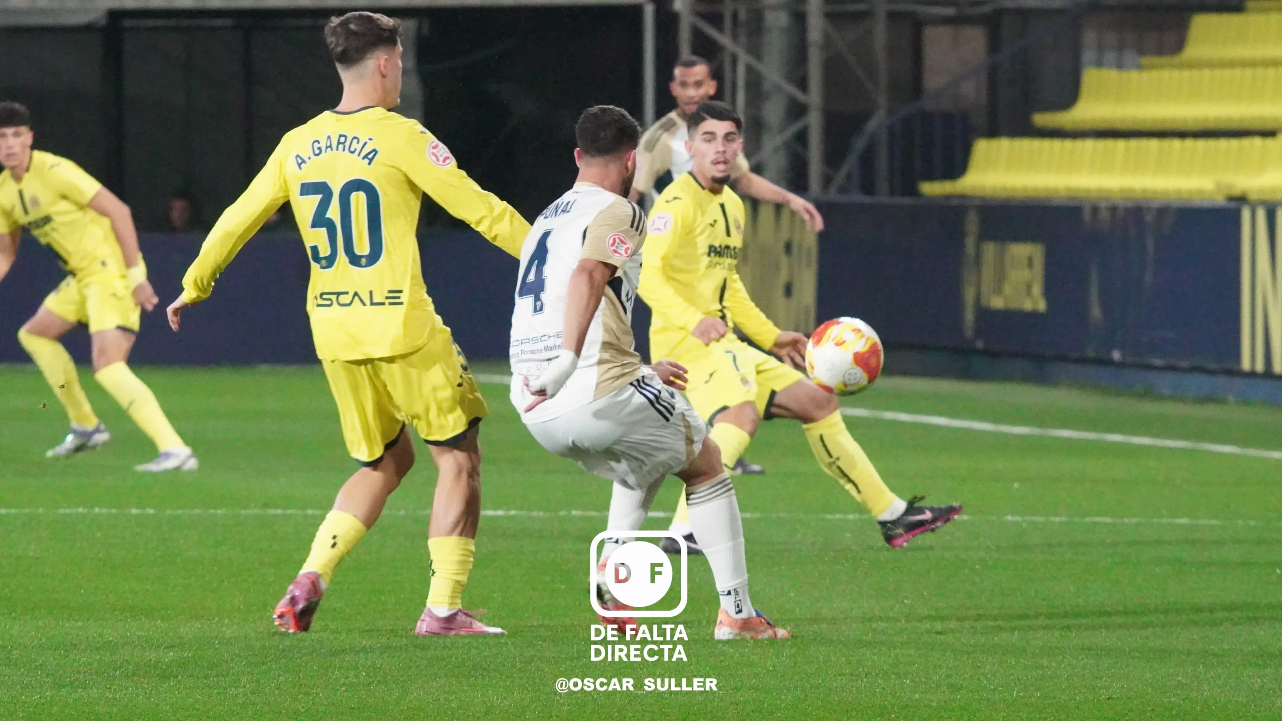 Villarreal B 3 - 1 Marbella FC