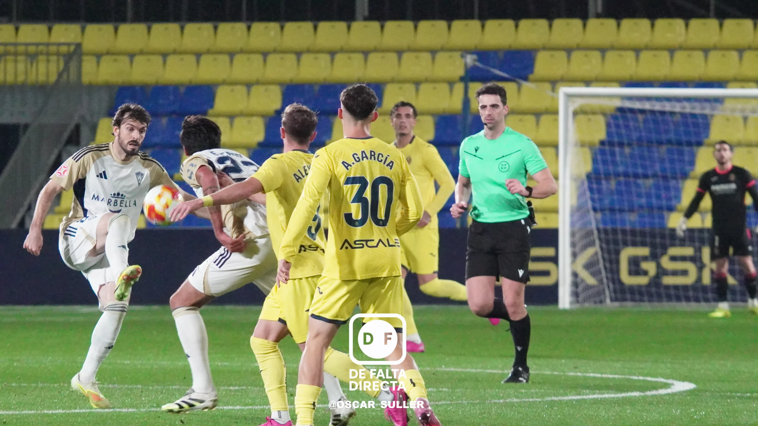 Villarreal B 3 - 1 Marbella FC