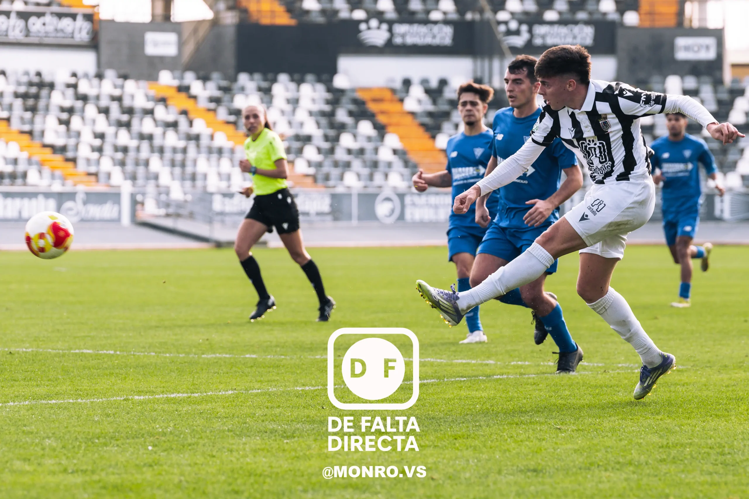 CD Badajoz 2 - 0 CD Calamonte Tercera Federación