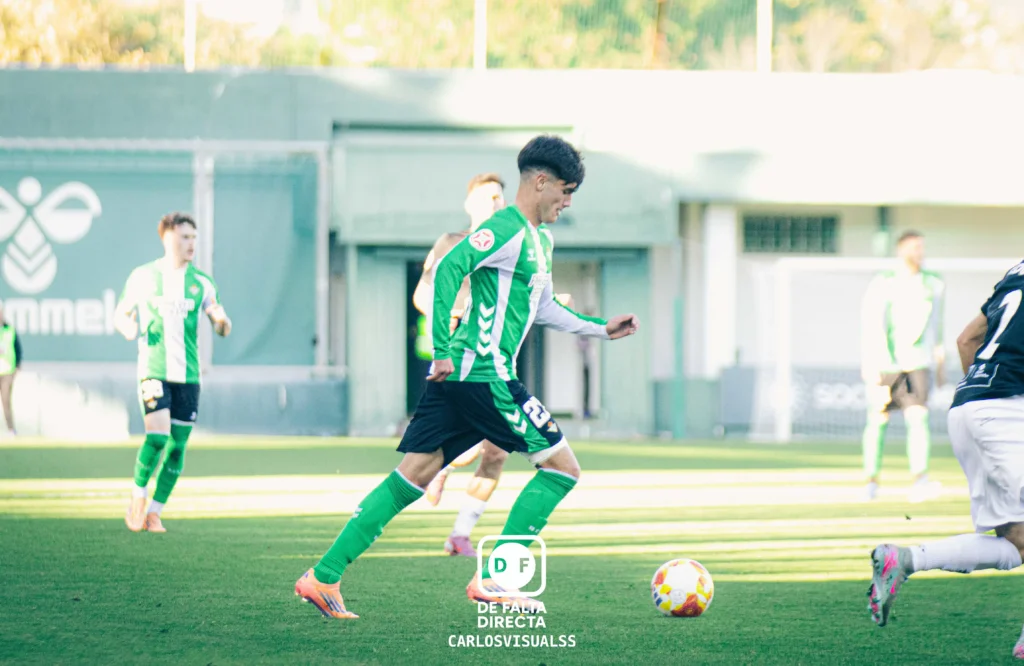 Betis Deportivo 2 - 0 Juventud Torremolinos