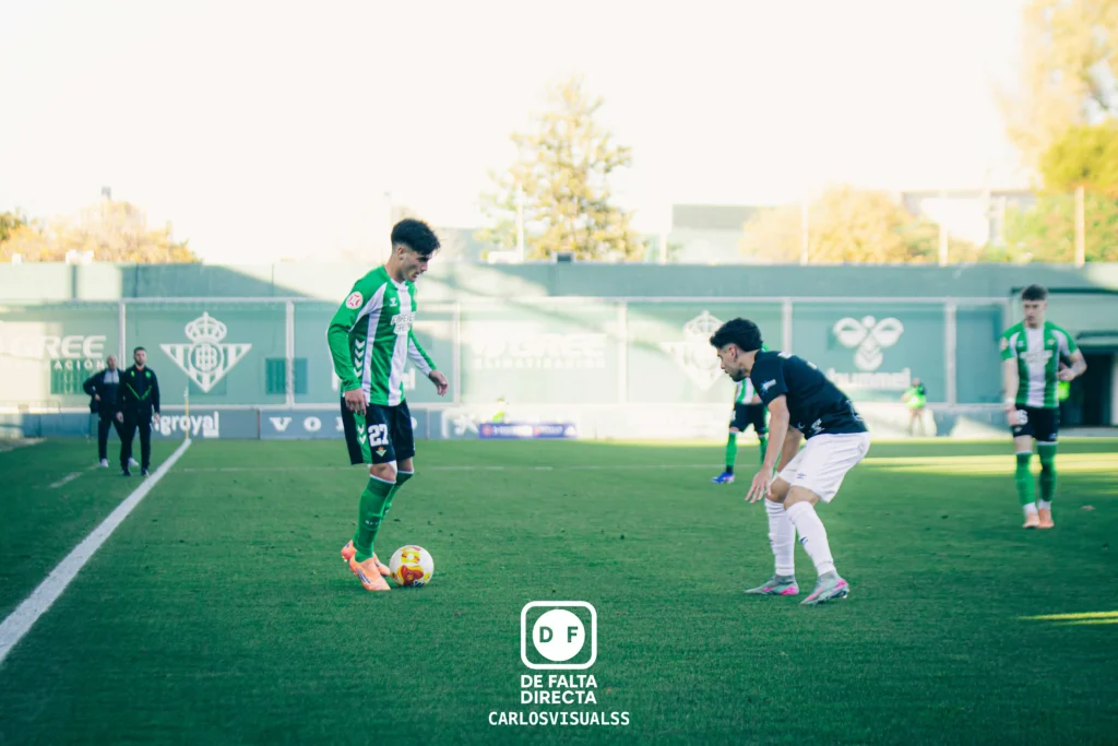 Betis Deportivo 2 - 0 Juventud Torremolinos