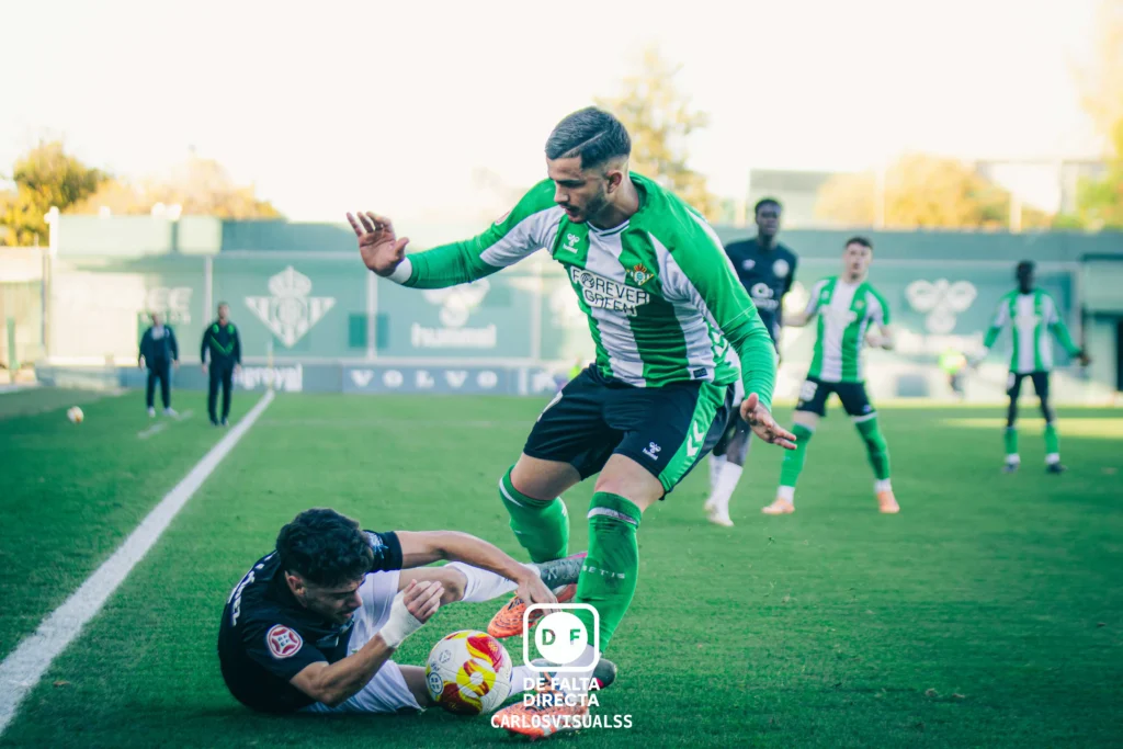 Betis Deportivo 2 - 0 Juventud Torremolinos