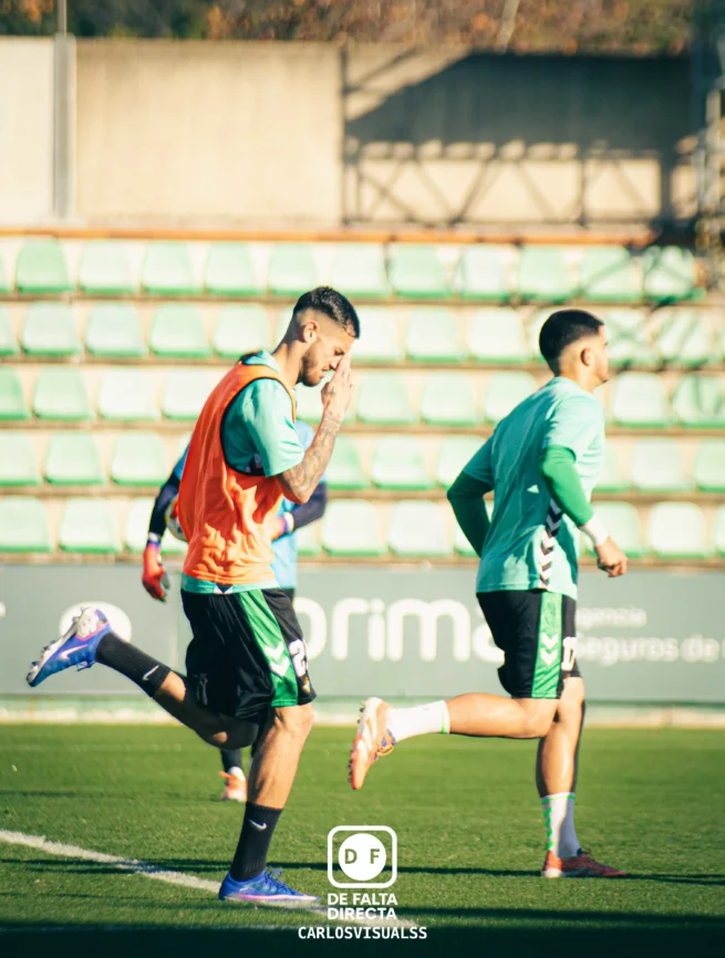 Betis Deportivo 2 - 0 Juventud Torremolinos