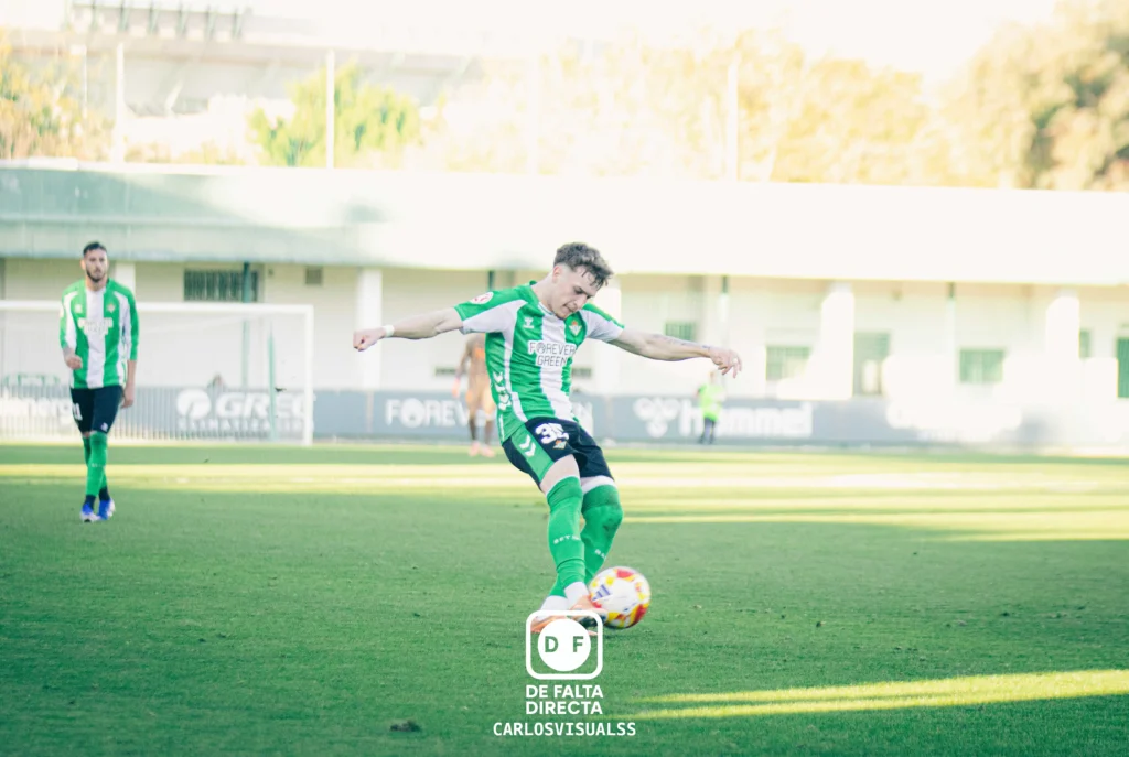 Betis Deportivo 2 - 0 Juventud Torremolinos