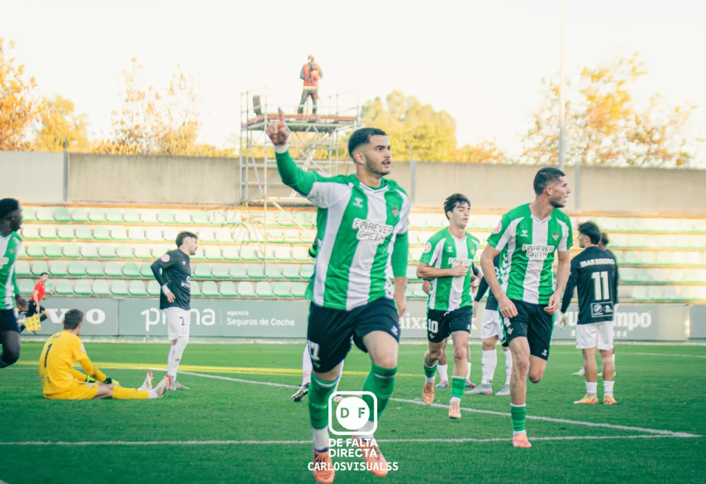 Betis Deportivo 2 - 0 Juventud Torremolinos