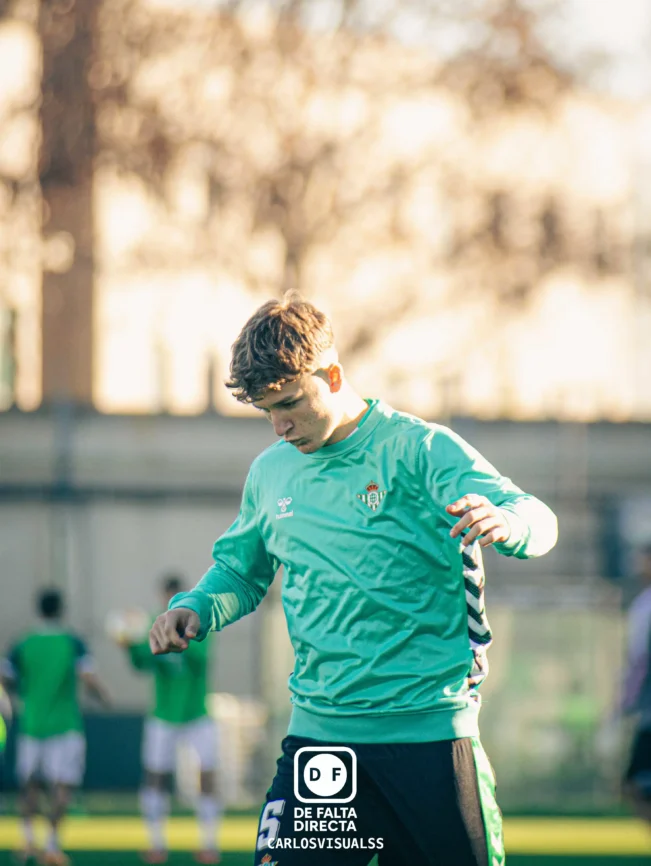 Betis Deportivo 2 - 0 Juventud Torremolinos