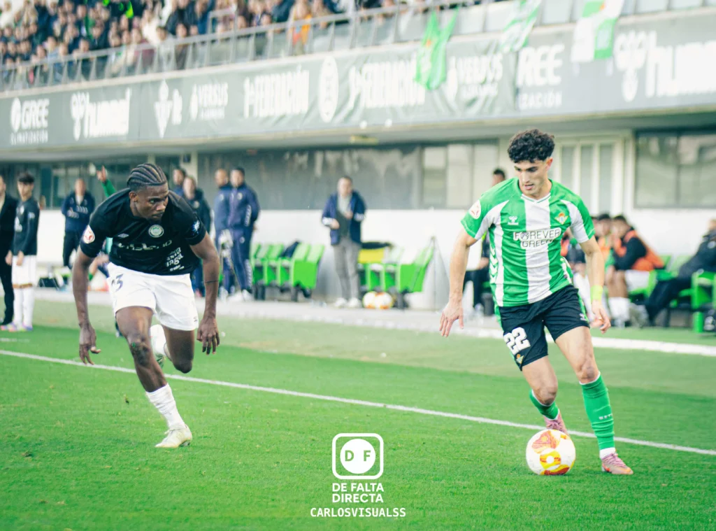 Betis Deportivo 2 - 0 Juventud Torremolinos