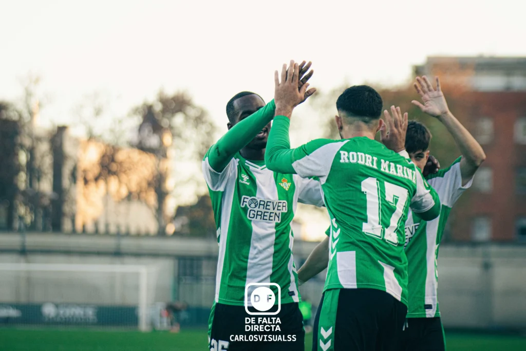Betis Deportivo 2 - 0 Juventud Torremolinos