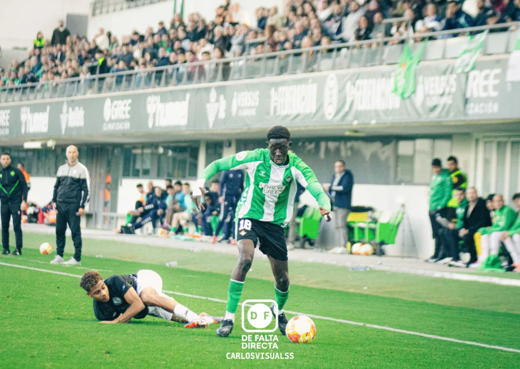 Betis Deportivo 2 - 0 Juventud Torremolinos