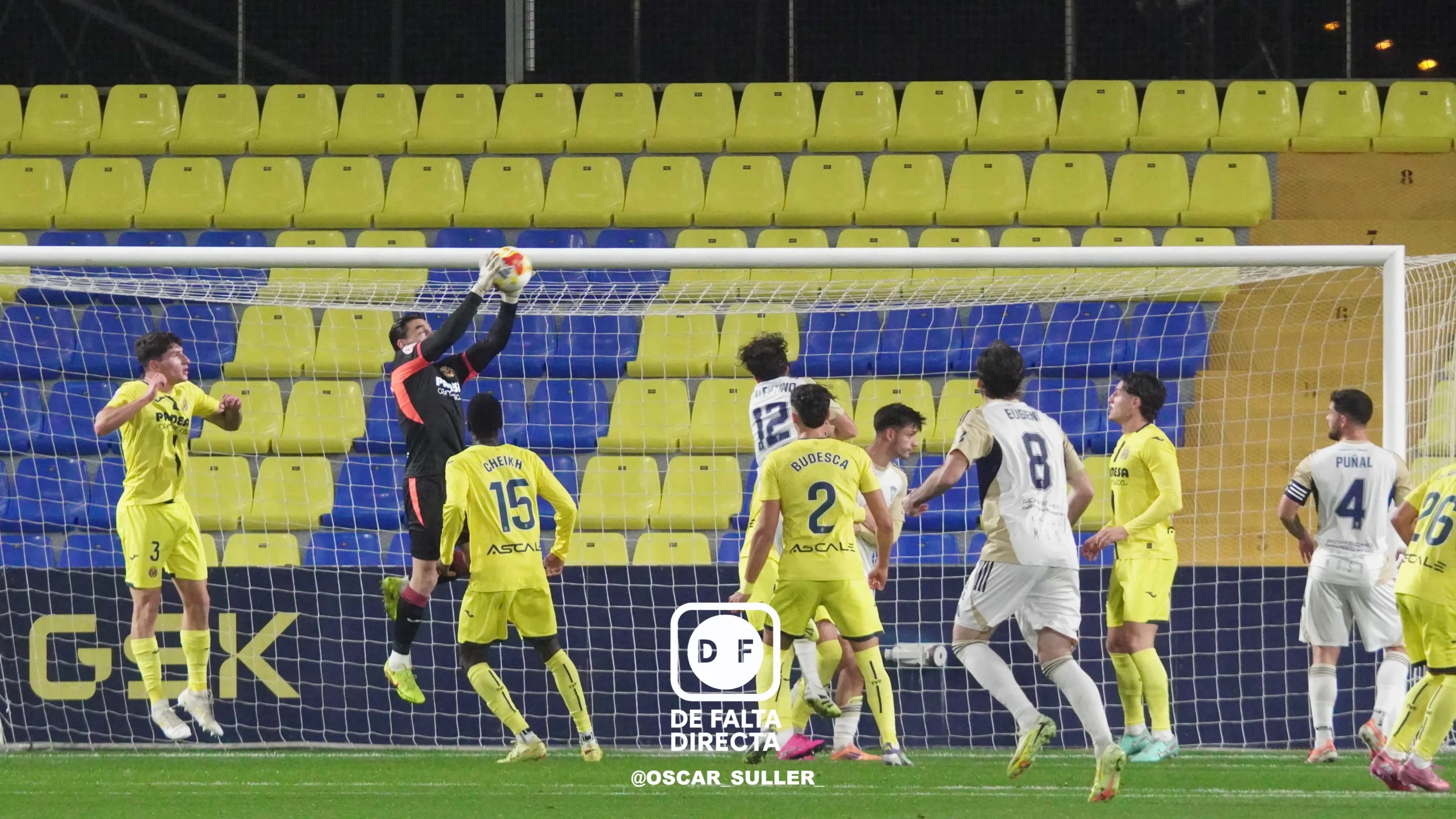 Villarreal B 3 - 1 Marbella FC