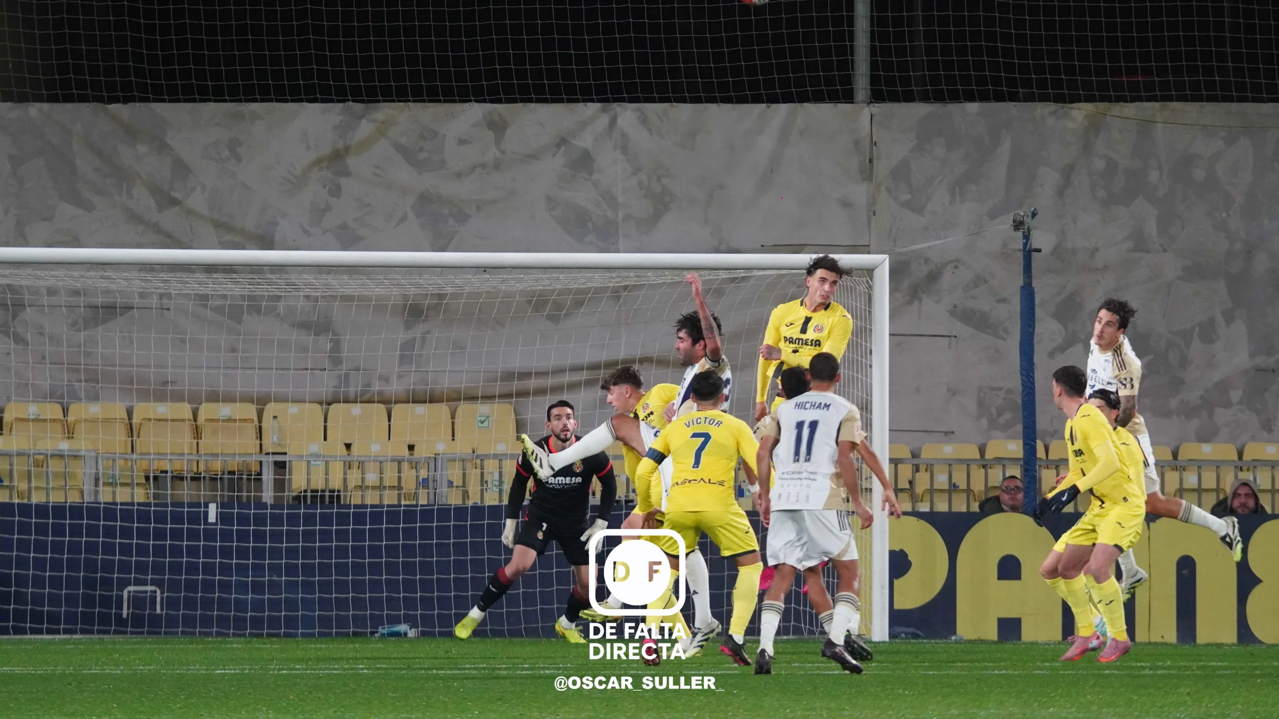 Villarreal B 3 - 1 Marbella FC