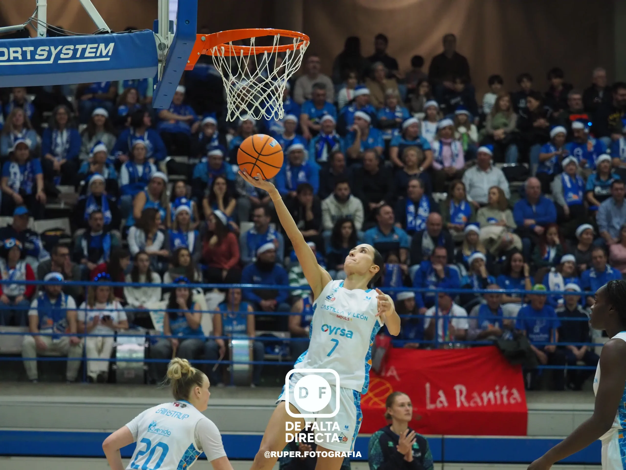 Leganés 69 - 64 perfumerías Avenida LF Endesa