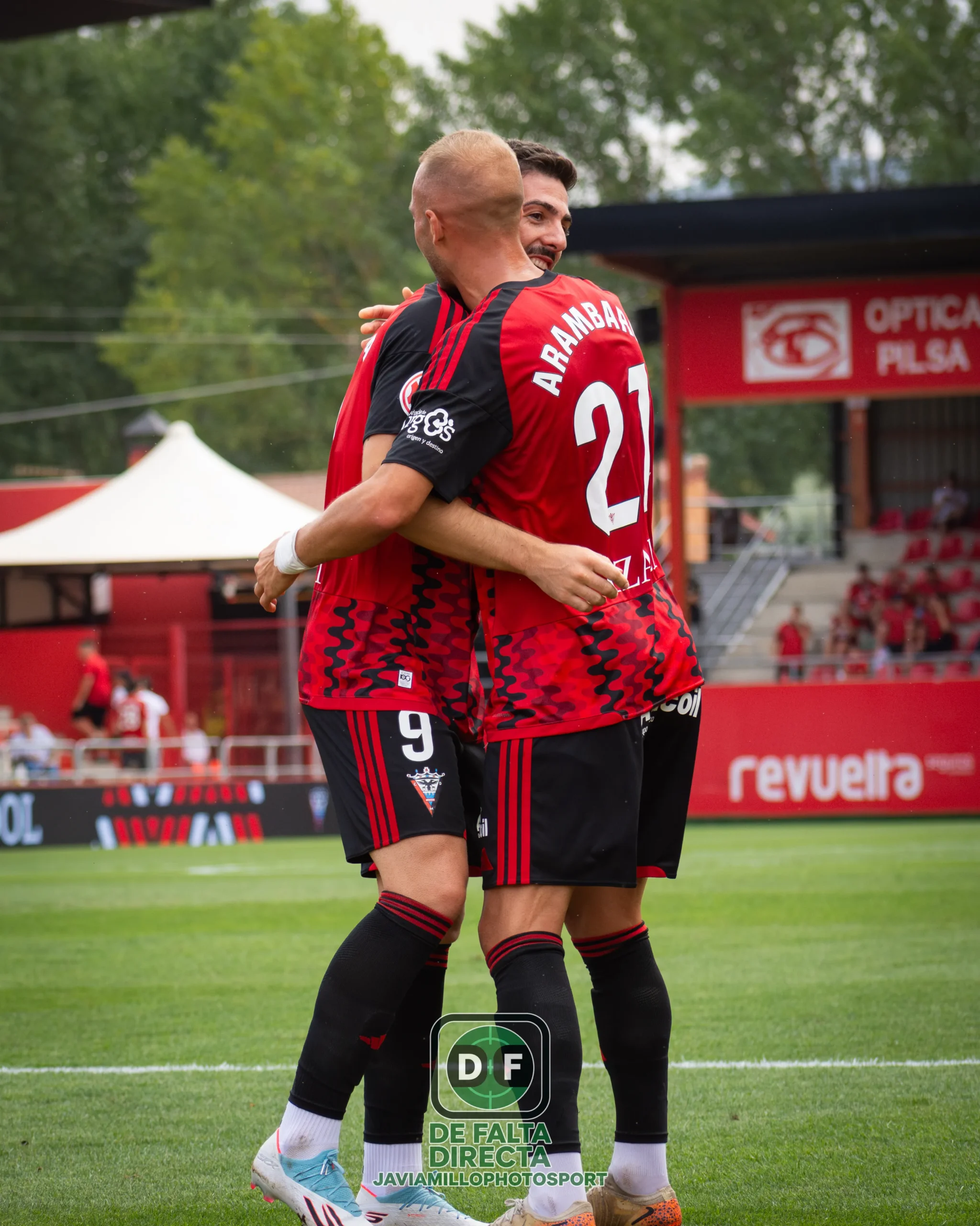 C. D. Mirandés - U. D. Ourense